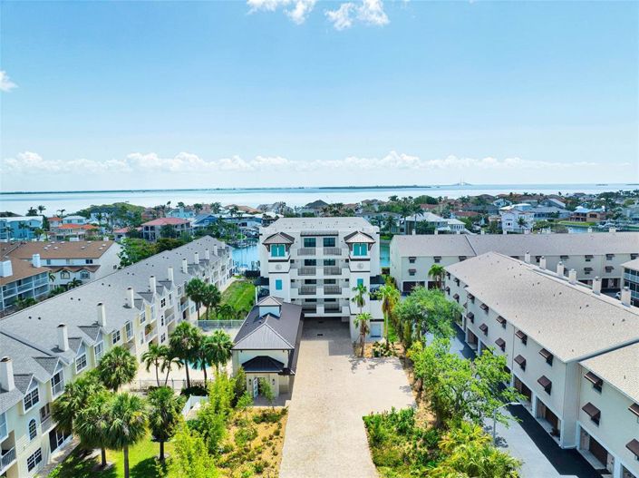 Image No.7-4 Bed Property for sale