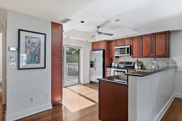 Image No.12-2 Bed Property for sale