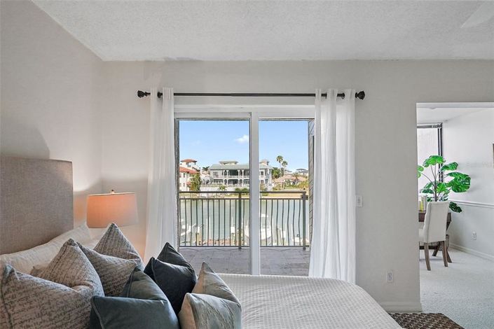 Image No.16-2 Bed Property for sale