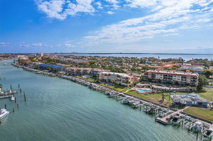 Image No.28-2 Bed Property for sale