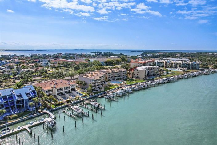 Image No.31-2 Bed Property for sale