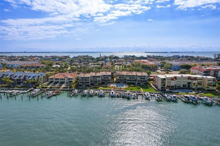 Image No.32-2 Bed Property for sale