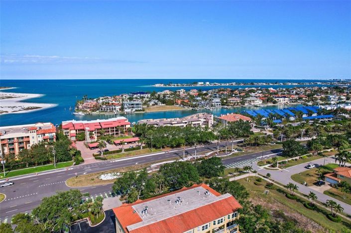 Image No.35-2 Bed Property for sale