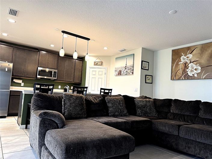 Image No.5-4 Bed Property for sale