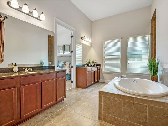 Image No.28-Propriété de 5 chambres à vendre à Orlando