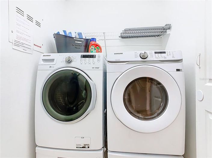 Image No.28-5 Bed Property for sale