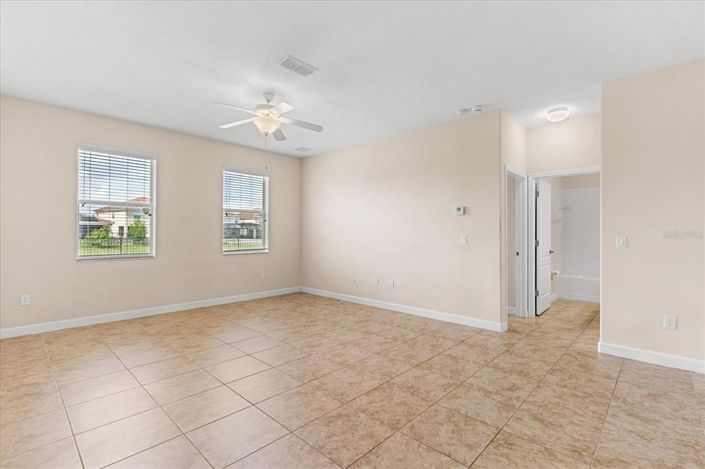 Image No.14-5 Bed Property for sale