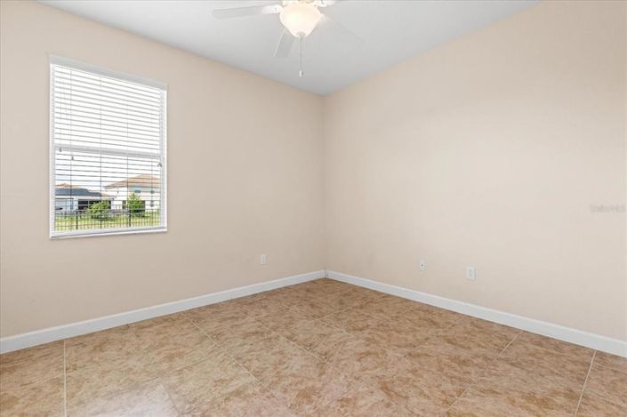 Image No.15-5 Bed Property for sale