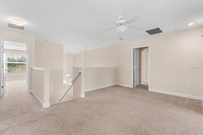 Image No.17-5 Bed Property for sale