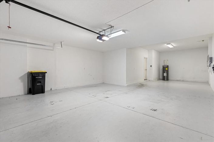 Image No.35-5 Bed Property for sale