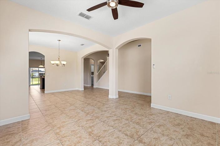 Image No.4-5 Bed Property for sale