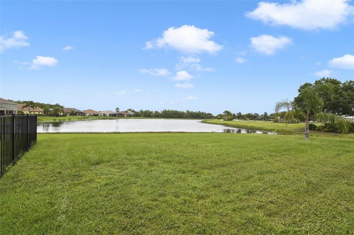 Image No.4-3 Bed Property for sale