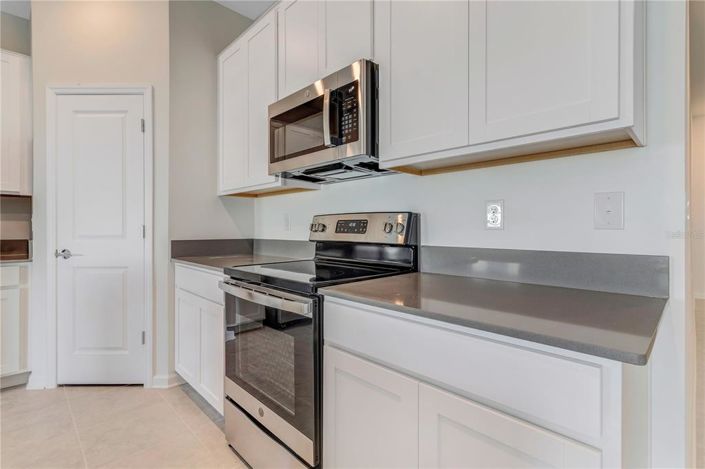 Image No.4-3 Bed Property for sale