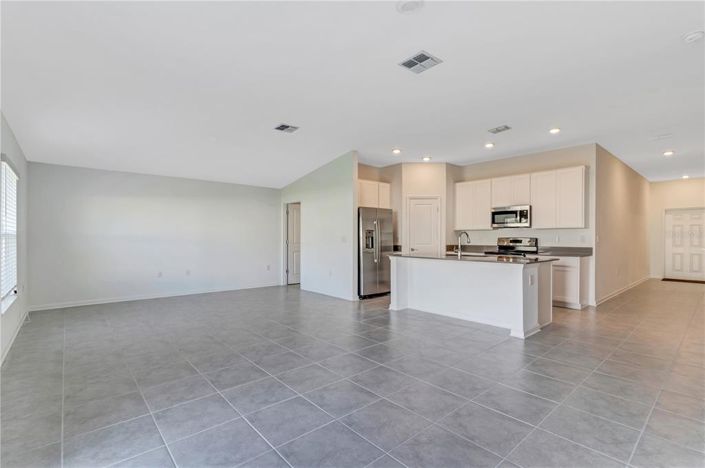 Image No.7-3 Bed Property for sale