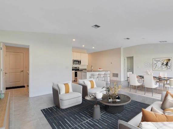 Image No.8-3 Bed Property for sale