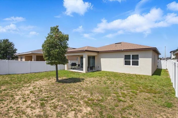 Image No.31-3 Bed Property for sale