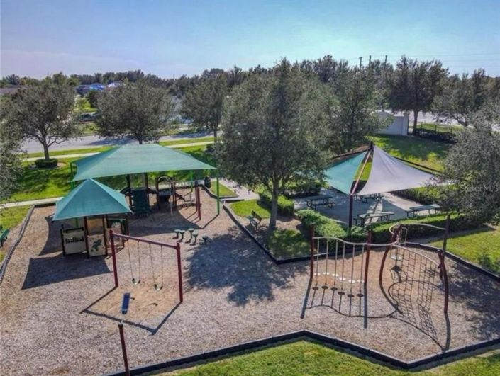 Image No.37-3 Bed Property for sale