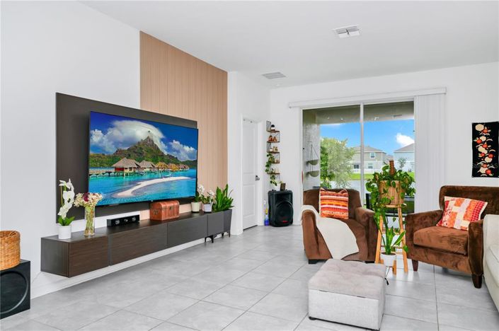 Image No.14-4 Bed Property for sale