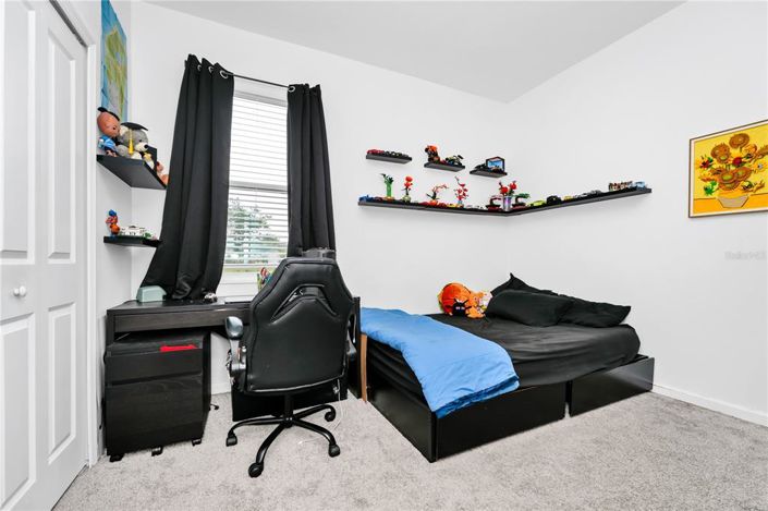 Image No.20-4 Bed Property for sale