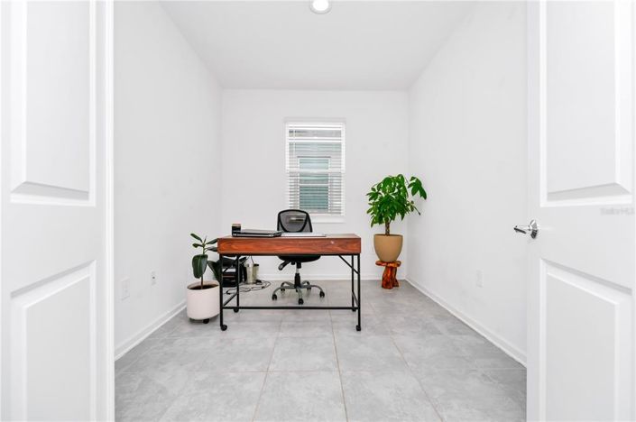 Image No.23-4 Bed Property for sale