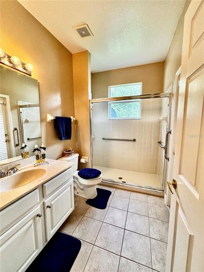 Image No.19-5 Bed Property for sale