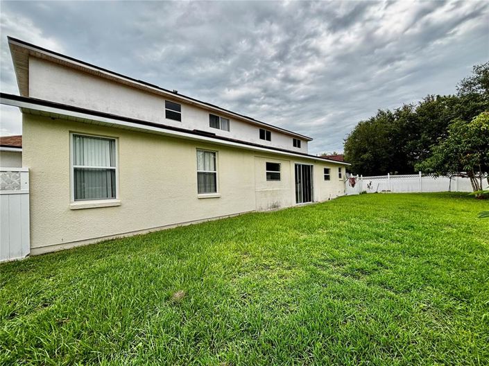 Image No.31-5 Bed Property for sale