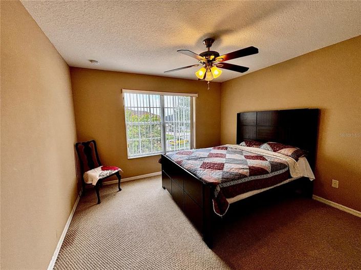 Image No.8-5 Bed Property for sale