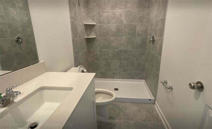 Image No.6-4 Bed Property for sale