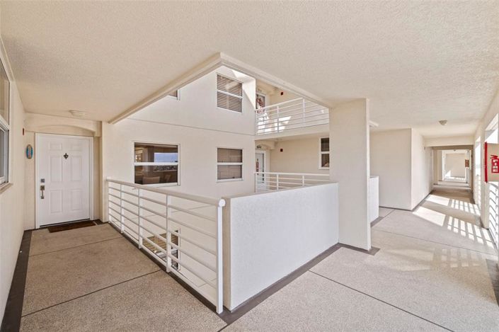 Image No.2-2 Bed Property for sale