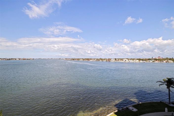 Image No.31-2 Bed Property for sale