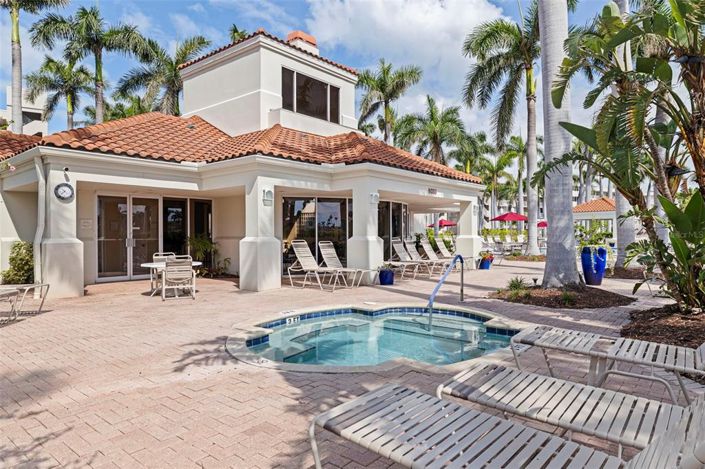 Image No.34-2 Bed Property for sale