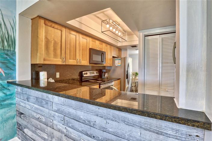 Image No.6-2 Bed Property for sale