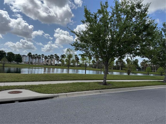 Image No.15-Propriété de 4 chambres à vendre à Kissimmee