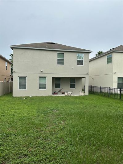 Image No.2-Propriété de 4 chambres à vendre à Kissimmee
