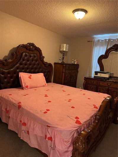 Image No.44-4 Bed Property for sale