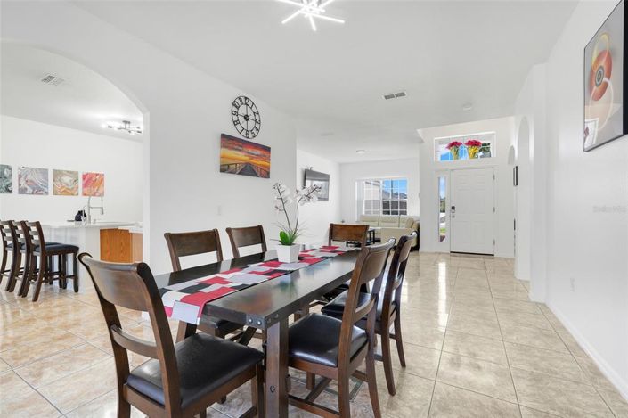 Image No.11-Propriété de 5 chambres à vendre à Kissimmee