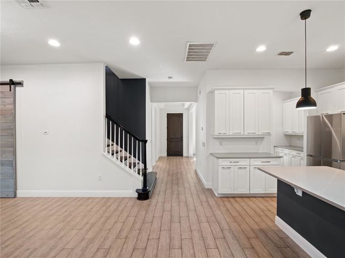 Image No.3-6 Bed Property for sale