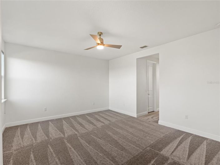 Image No.40-6 Bed Property for sale