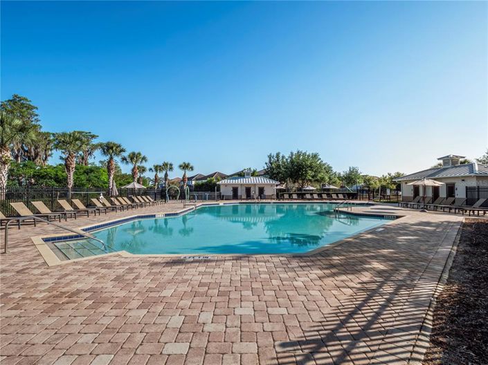 Image No.57-6 Bed Property for sale