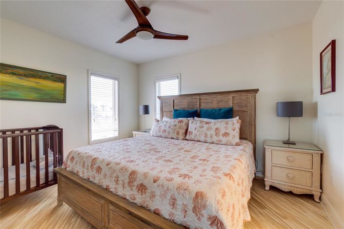 Image No.33-5 Bed Property for sale