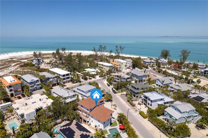 Image No.56-5 Bed Property for sale