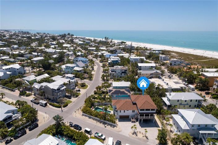 Image No.60-5 Bed Property for sale