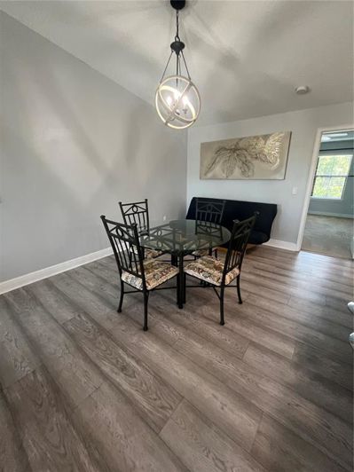 Image No.13-2 Bed Townhouse for sale