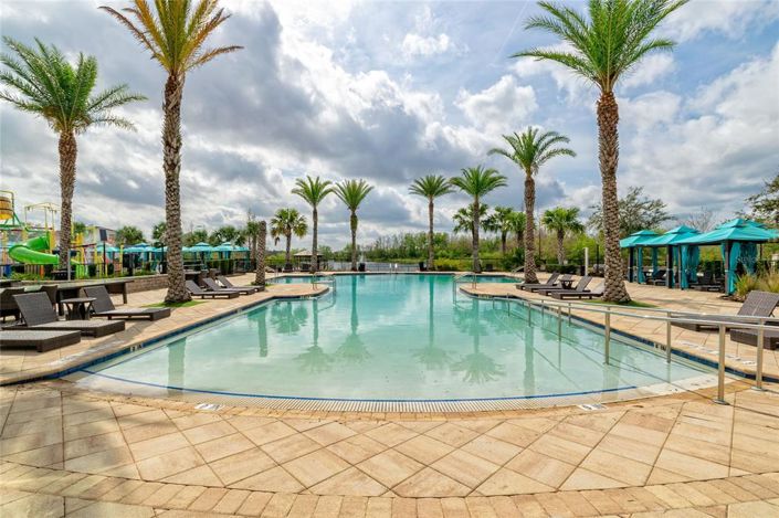 Image No.35-2 Bed Townhouse for sale