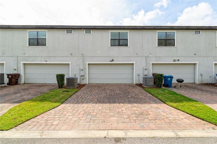 Image No.8-2 Bed Townhouse for sale