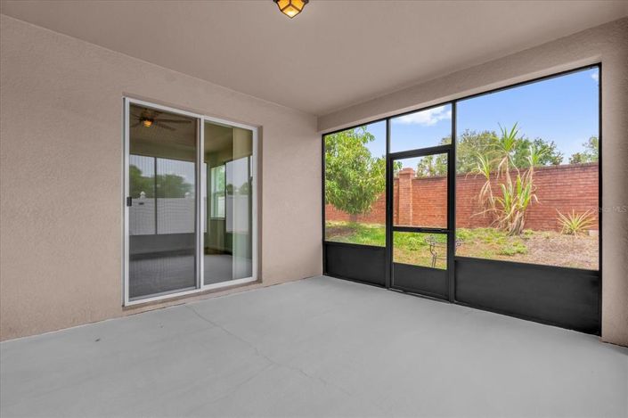 Image No.14-3 Bed Property for sale