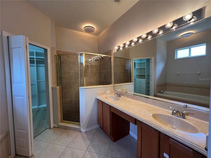 Image No.30-Propriété de 3 chambres à vendre à Clermont