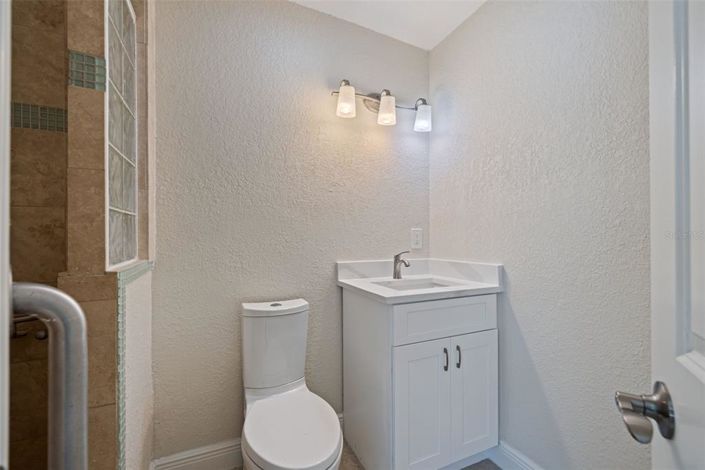 Image No.22-4 Bed Property for sale