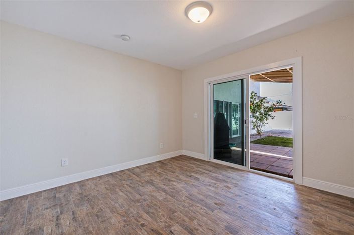 Image No.36-4 Bed Property for sale