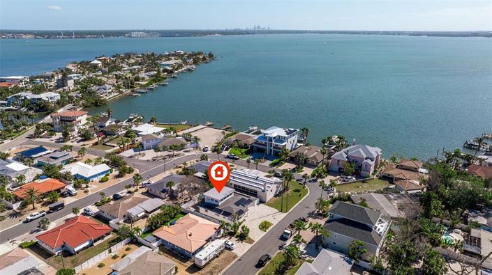 Image No.42-4 Bed Property for sale